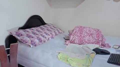 melihotxxx online show from December 1, 2025, 12:37 am