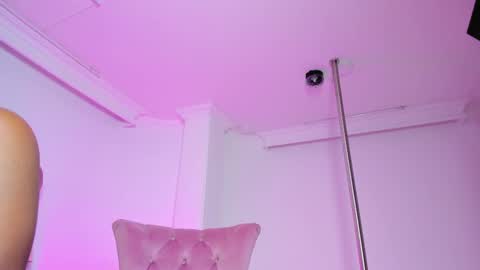 Meliissa online show from February 17, 2025, 1:10 pm