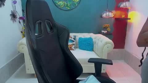 eli online show from February 8, 2026, 5:49 pm