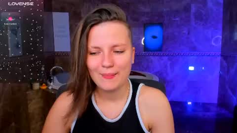 Snapshot of melindat chatting on July 5, 2026, 4:19 am Melinda online show from July 5, 2026, 4:19 am