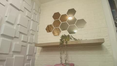 Melissa online show from October 6, 2025, 11:29 am