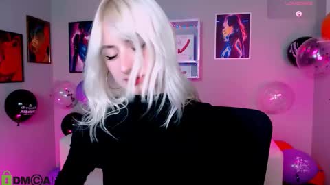 Melisa online show from November 2, 2025, 8:44 pm