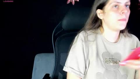 Melissa online show from October 17, 2025, 1:46 pm