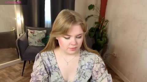 Sophia online show from May 18, 2026, 7:58 am