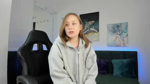 Snapshot of melissa__new22 chatting on February 3, 2026, 2:53 am Hi I am Melissa online show from February 3, 2026, 2:53 am