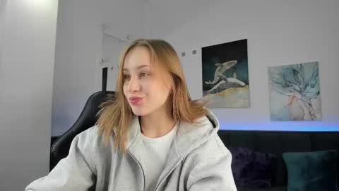 Snapshot of melissa__new22 chatting on February 3, 2026, 6:22 am Hi I am Melissa online show from February 3, 2026, 6:22 am