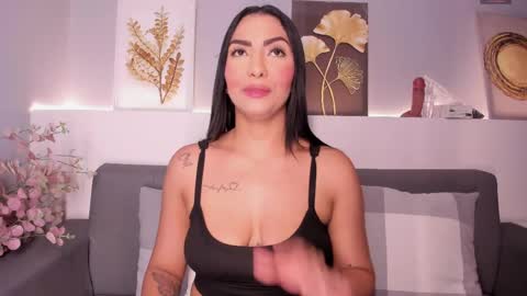 M E L I S S A online show from April 22, 2026, 3:53 am