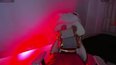 Lissa  online show from October 30, 2025, 7:25 pm