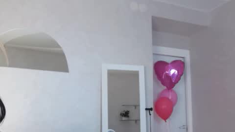 Snapshot of melissa_fane chatting on January 15, 2026, 9:40 pm Hot Milf Melissa ONLINE Mon Tue Wed Fr Sun - 9pm - 6amUTC3 online show from January 15, 2026, 9:40 pm