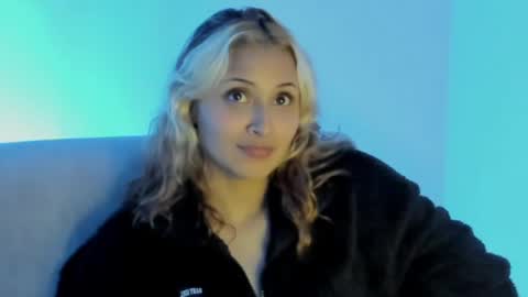 Snapshot of melissa_noir chatting on March 16, 2026, 7:12 am melissa_noir online show from March 16, 2026, 7:12 am