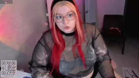 Snapshot of melissa_purr chatting on May 11, 2026, 2:45 pm melissa_purr online show from May 11, 2026, 2:45 pm