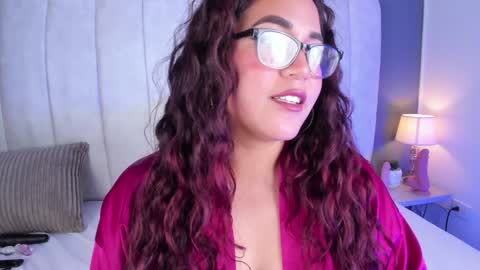 M E L I S S A  online show from January 20, 2025, 5:59 pm