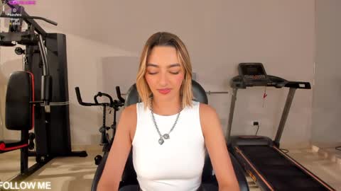 Snapshot of melissamoore_ chatting on April 9, 2026, 8:53 am Call me Meli online show from April 9, 2026, 8:53 am