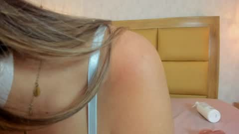 Snapshot of melissarouge chatting on June 17, 2026, 7:59 pm online show from June 17, 2026, 7:59 pm