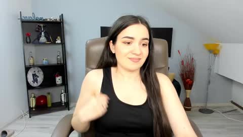 melissawiliam online show from February 19, 2025, 12:44 pm