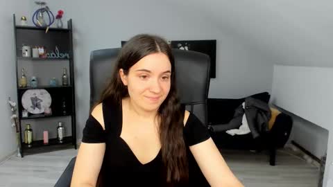 melissawiliam online show from October 8, 2025, 11:30 am