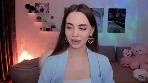 Tessa online show from January 31, 2026, 9:24 pm