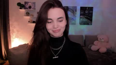Tessa online show from May 15, 2026, 12:06 am