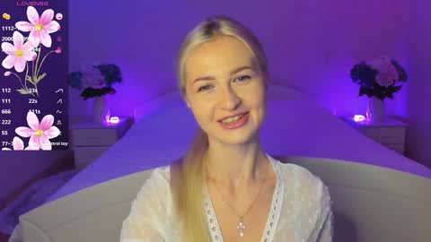 Mellina online show from October 25, 2025, 7:19 pm