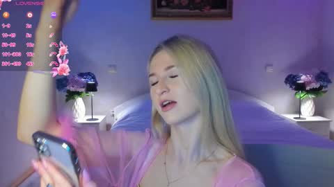 Mellina online show from March 4, 2026, 8:37 pm