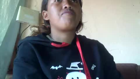 mellissa online show from October 28, 2025, 4:49 am