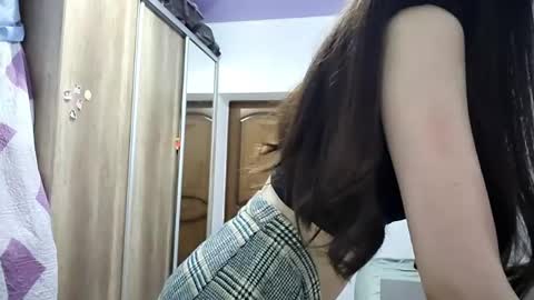 Nika online show from April 30, 2026, 8:57 pm