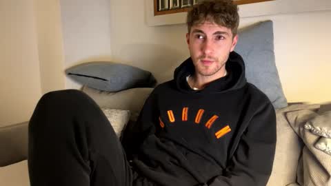 Melodicass online show from March 18, 2026, 11:41 pm