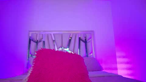 Snapshot of melody__77 chatting on February 12, 2026, 8:15 pm online show from February 12, 2026, 8:15 pm