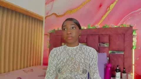 Snapshot of melody_paris chatting on May 11, 2026, 10:43 am Mixie online show from May 11, 2026, 10:43 am