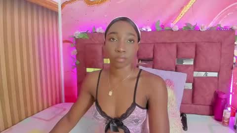 Snapshot of melody_paris chatting on May 29, 2026, 10:46 am Mixie online show from May 29, 2026, 10:46 am
