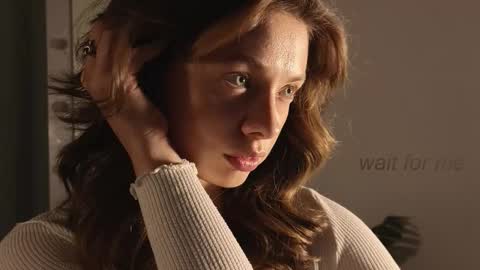 melody  online show from October 16, 2025, 4:41 pm