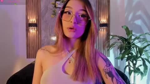 melodylanee online show from April 4, 2026, 11:08 am