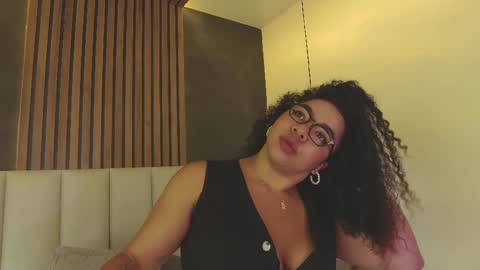  Memphis Williams  online show from February 26, 2025, 3:21 am