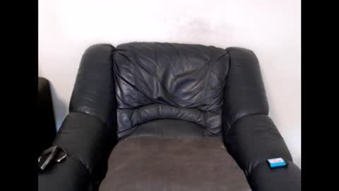 Snapshot of memyself8 chatting on September 19, 2025, 9:59 pm memyself8 online show from September 19, 2025, 9:59 pm