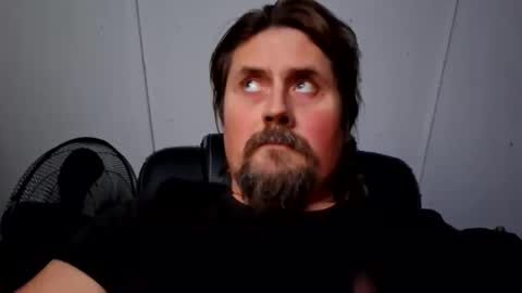 Snapshot of men10_12_1983 chatting on November 12, 2025, 7:46 pm men10_12_1983 online show from November 12, 2025, 7:46 pm