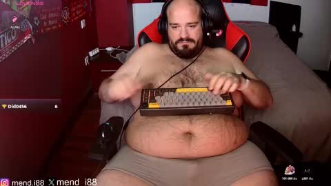 menditeta online show from September 25, 2025, 10:24 pm