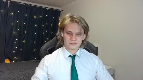 Mickey online show from December 25, 2024, 5:15 pm