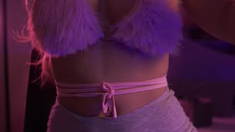 meowalice1 online show from February 18, 2026, 2:29 am