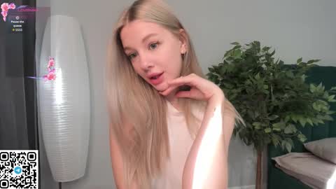 Monica online show from September 18, 2025, 8:05 am