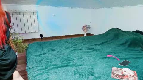 meowroslava online show from November 18, 2025, 9:03 am