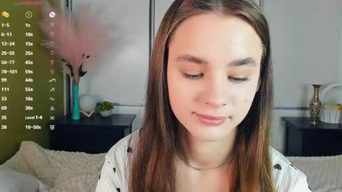 Julie online show from April 10, 2026, 7:46 am