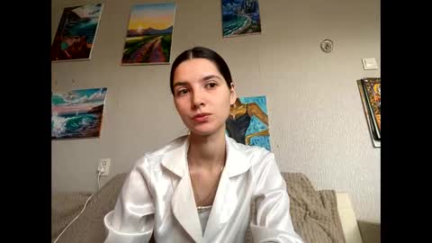 Snapshot of meralynn chatting on April 3, 2026, 9:40 am LEVA online show from April 3, 2026, 9:40 am