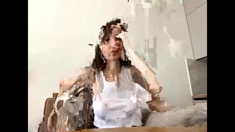 Snapshot of meralynn chatting on April 12, 2026, 10:31 am LEVA online show from April 12, 2026, 10:31 am