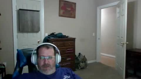 mercer1977 online show from November 6, 2025, 3:57 pm