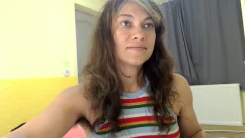 Snapshot of merciylove chatting on September 19, 2025, 2:51 pm Miss Helena online show from September 19, 2025, 2:51 pm