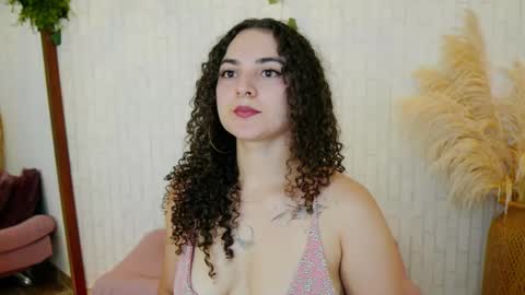 Merida Bell online show from September 13, 2025, 11:26 pm