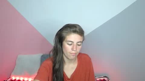 Snapshot of merily_duff chatting on February 4, 2026, 11:20 pm MERILY online show from February 4, 2026, 11:20 pm