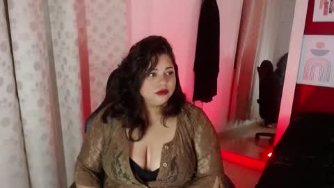 Snapshot of merly_chica chatting on September 29, 2025, 1:05 pm merly online show from September 29, 2025, 1:05 pm