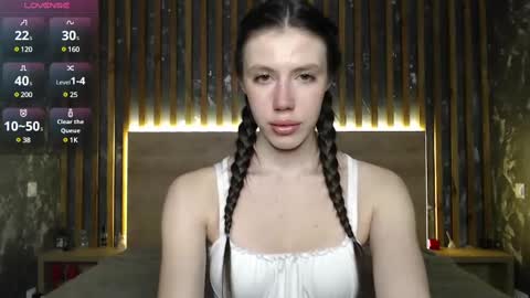 Snapshot of merry_sweets chatting on January 15, 2025, 10:02 pm Emilia online show from January 15, 2025, 10:02 pm