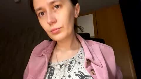 Jessica online show from November 17, 2025, 7:52 pm